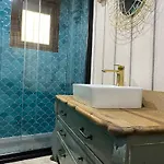 Petit Апартаменты Канделеда